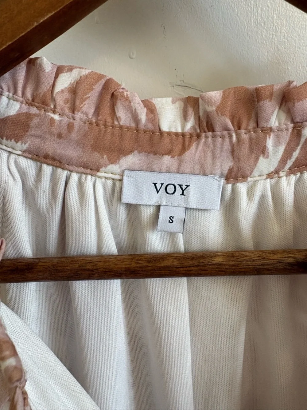 VOY Sleeveless Beige & Pink Patterned Midi Dress‎ with Yellow Trim Small